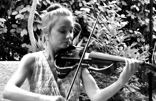 Cécilia violoniste